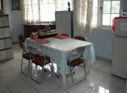 Bangka Bed And Breakfast Jakarta Exterior foto