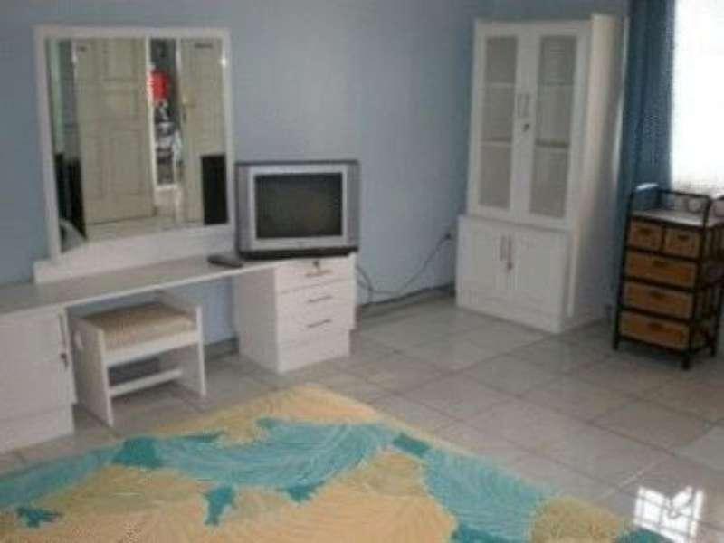 Bangka Bed And Breakfast Jakarta Exterior foto